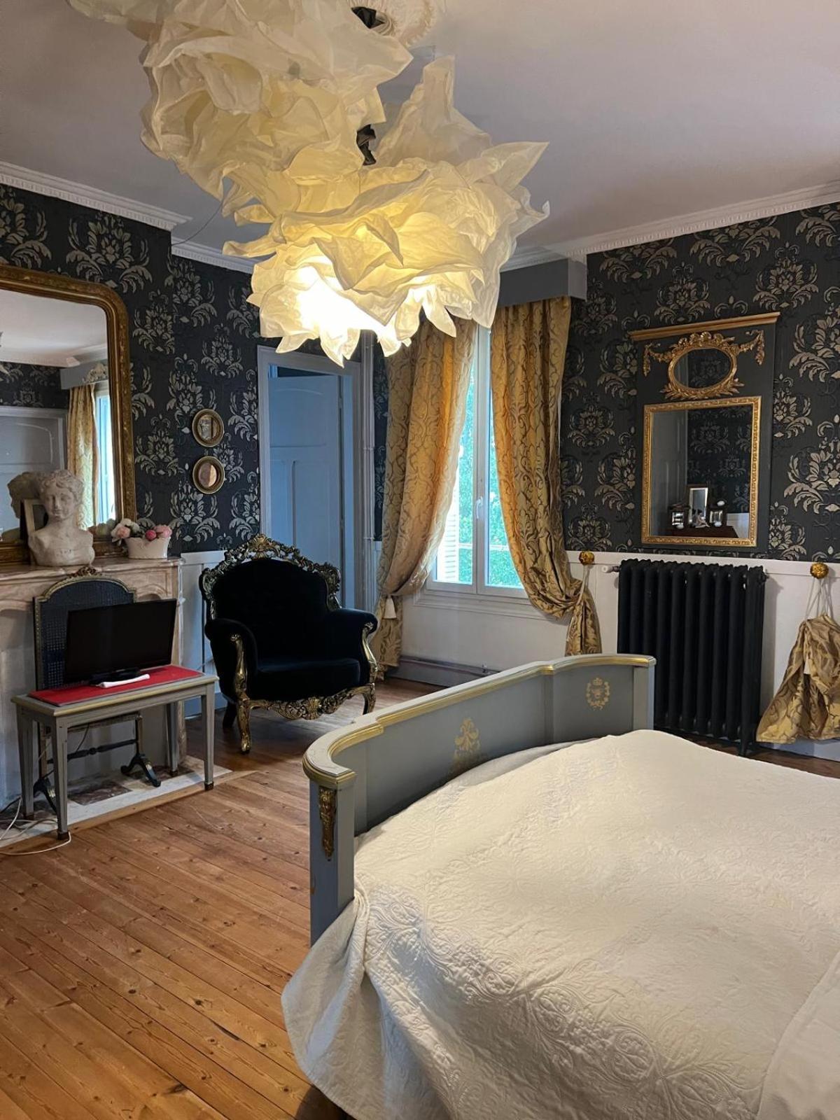 Le Manoir De La Baronnie Villa Norrey-en-Auge Ngoại thất bức ảnh