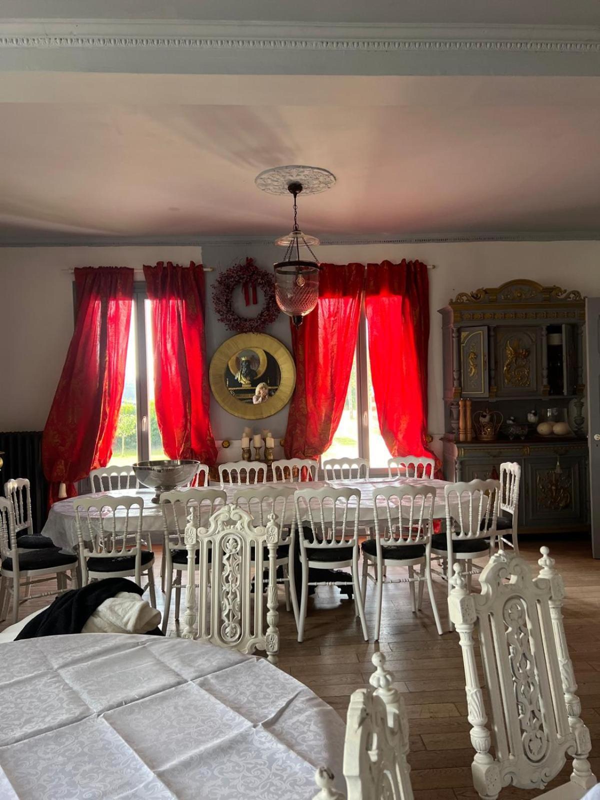 Le Manoir De La Baronnie Villa Norrey-en-Auge Ngoại thất bức ảnh